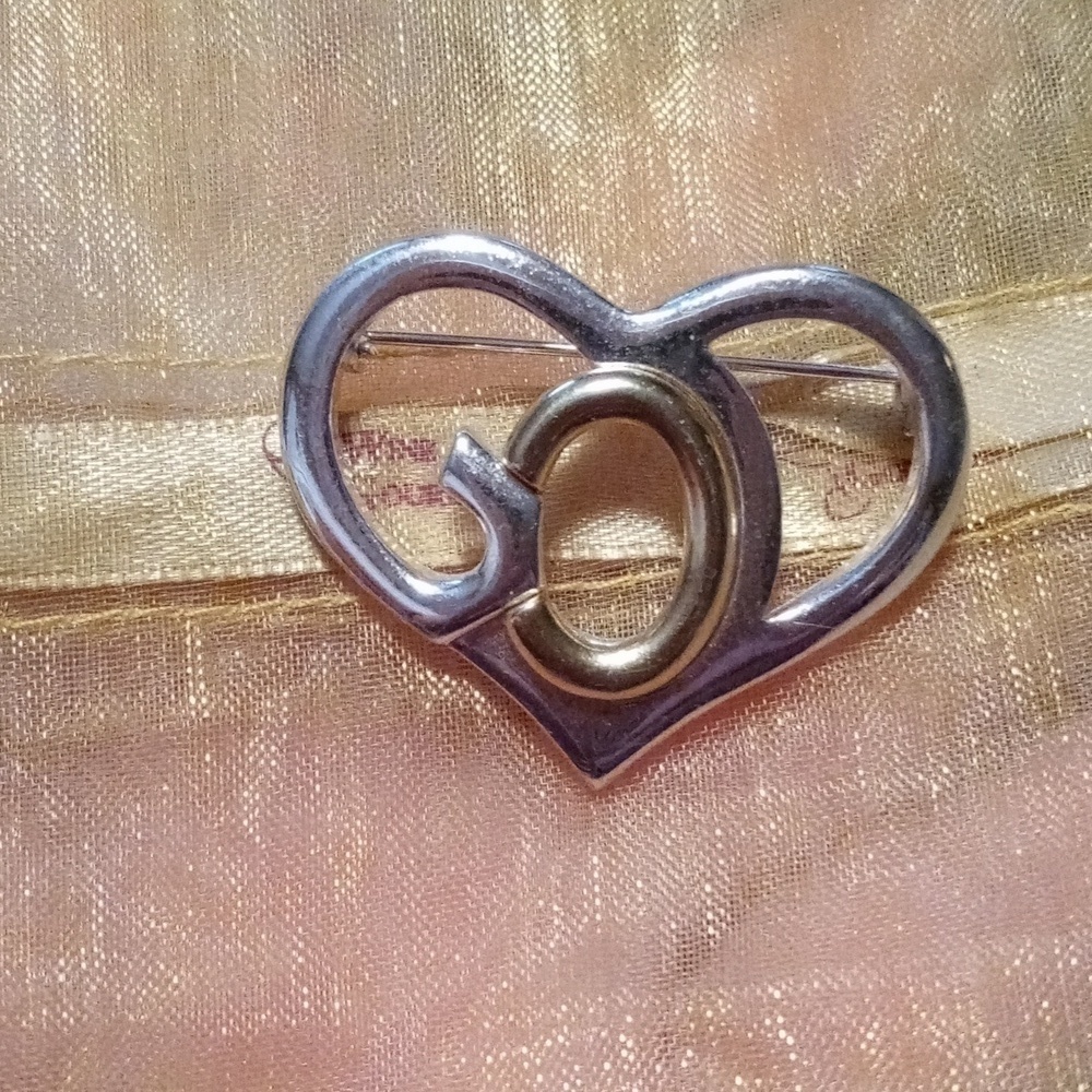Heart brooch signed SJ